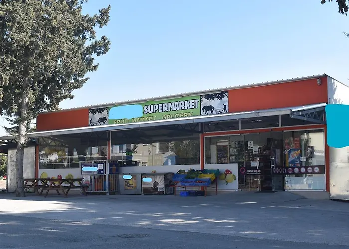 Sirena Sunrise 125 * Paphos